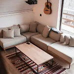 Semesterbostad Forrest House *